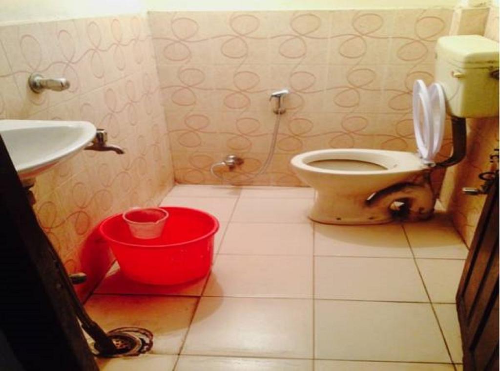 لاكناو Roop Guest House المظهر الخارجي الصورة