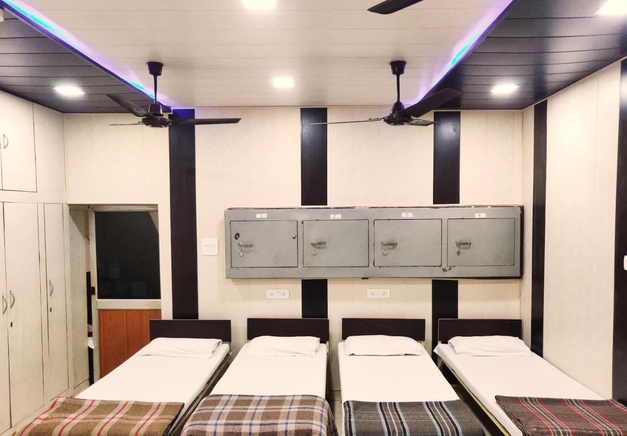 لاكناو Roop Guest House المظهر الخارجي الصورة